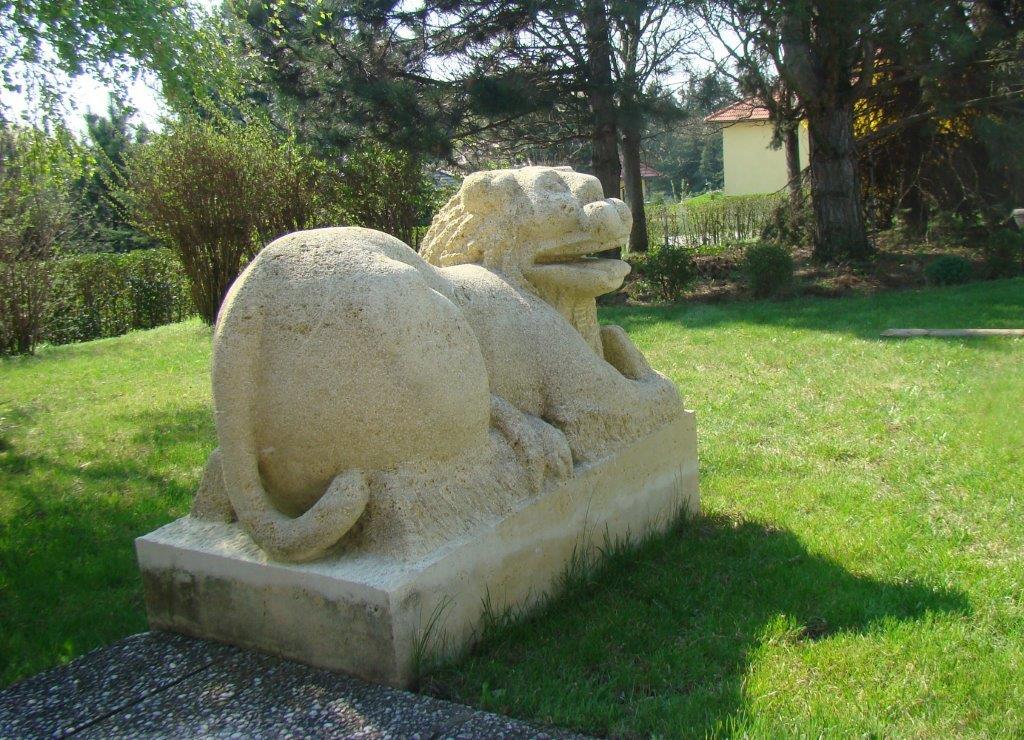 Skulptur aus Sankt Margarethner Sandstein